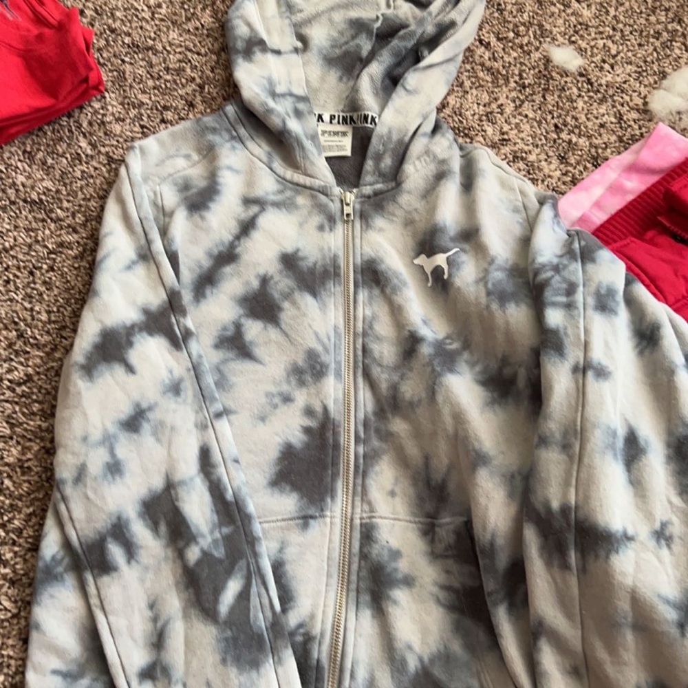 S pink jacket